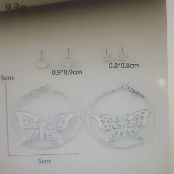 Beautiful butterfly headband/crown and 3 pairs of earrings. - Picture 7 of 9